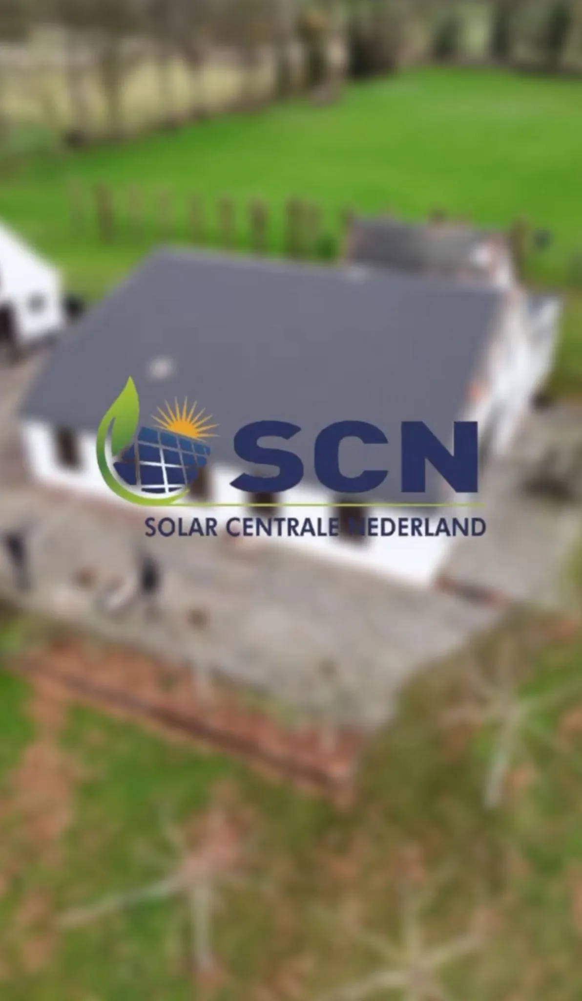 Professionele dakrenovatie - zonnepanelen installatie op dak door Solar Centrale Nederland